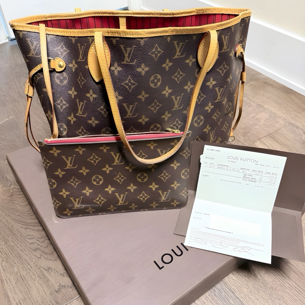✨ Louis Vuitton Monogram Neverfull MM – Rare Red Interior ✨